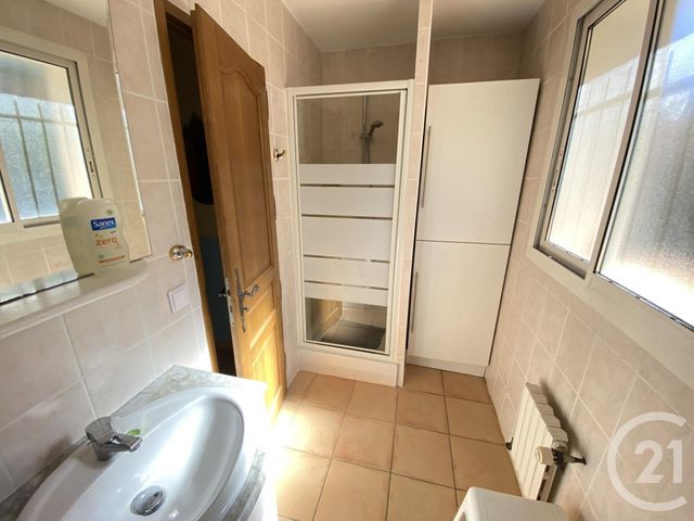 Afficher la photo en grand maison à vendre - 8 pièces - 178.7 m2 - LE PRADET - 83 - PROVENCE-ALPES-COTE-D-AZUR - Century 21 Sagittaire Immobilier
