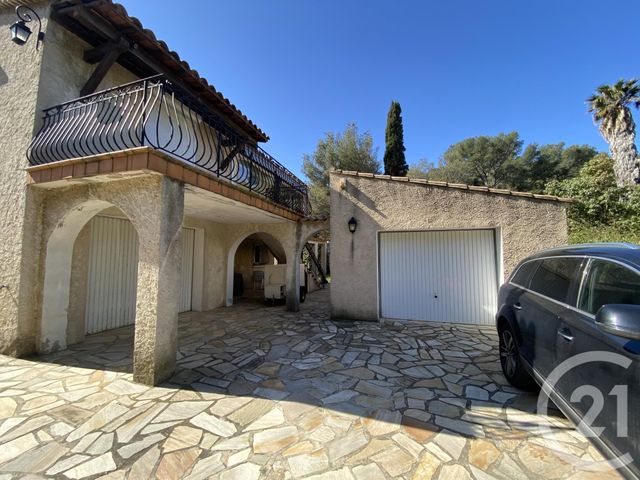 Afficher la photo en grand maison à vendre - 8 pièces - 178.7 m2 - LE PRADET - 83 - PROVENCE-ALPES-COTE-D-AZUR - Century 21 Sagittaire Immobilier