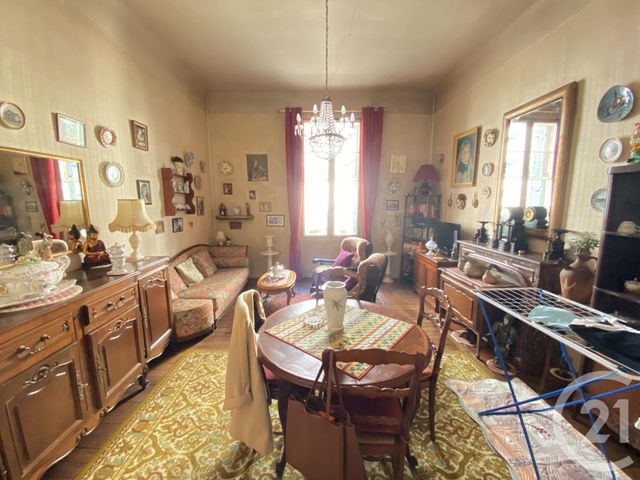Afficher la photo en grand appartement à vendre - 3 pièces - 72.0 m2 - HYERES - 83 - PROVENCE-ALPES-COTE-D-AZUR - Century 21 Sagittaire Immobilier