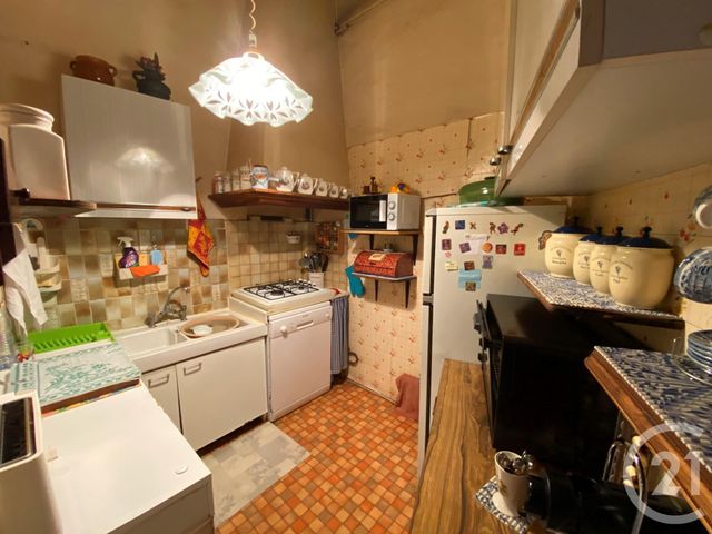 Afficher la photo en grand appartement à vendre - 3 pièces - 72.0 m2 - HYERES - 83 - PROVENCE-ALPES-COTE-D-AZUR - Century 21 Sagittaire Immobilier