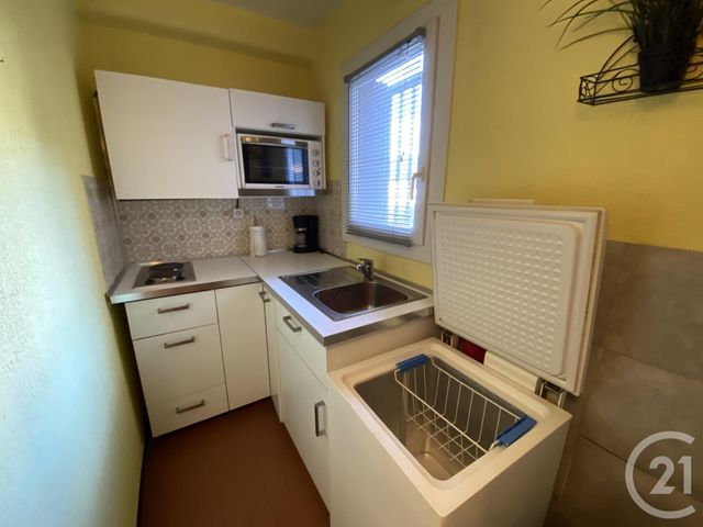 Afficher la photo en grand Appartement F1 à vendre - 1 pièce - 23.0 m2 - LE PRADET - 83 - PROVENCE-ALPES-COTE-D-AZUR - Century 21 Sagittaire Immobilier