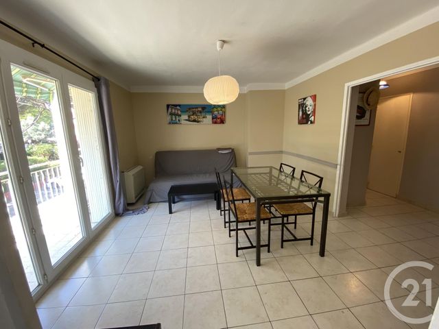 Afficher la photo en grand appartement à vendre - 4 pièces - 68.0 m2 - LE PRADET - 83 - PROVENCE-ALPES-COTE-D-AZUR - Century 21 Sagittaire Immobilier