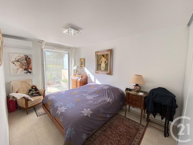 Afficher la photo en grand appartement à vendre - 5 pièces - 95.23 m2 - LE PRADET - 83 - PROVENCE-ALPES-COTE-D-AZUR - Century 21 Sagittaire Immobilier