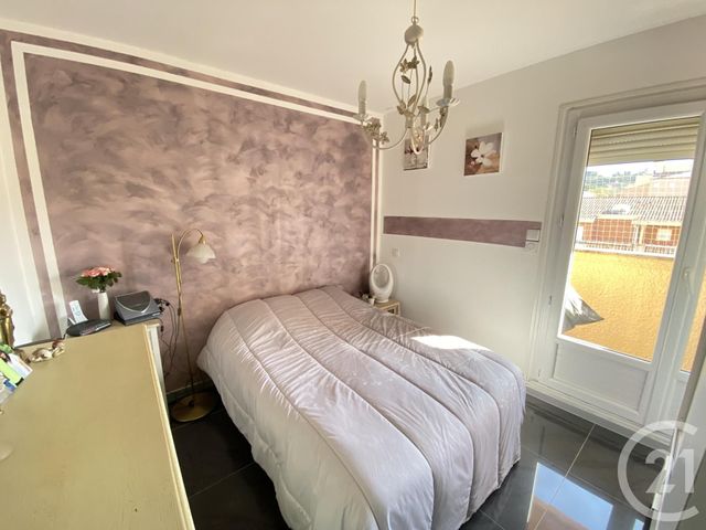 Afficher la photo en grand Appartement T4 à vendre - 4 pièces - 85.14 m2 - LE PRADET - 83 - PROVENCE-ALPES-COTE-D-AZUR - Century 21 Sagittaire Immobilier