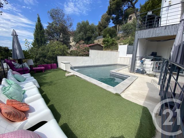 Afficher la photo en grand maison à vendre - 8 pièces - 183.0 m2 - LE PRADET - 83 - PROVENCE-ALPES-COTE-D-AZUR - Century 21 Sagittaire Immobilier