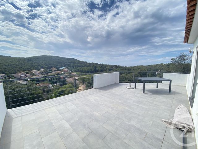 Afficher la photo en grand maison à vendre - 8 pièces - 183.0 m2 - LE PRADET - 83 - PROVENCE-ALPES-COTE-D-AZUR - Century 21 Sagittaire Immobilier