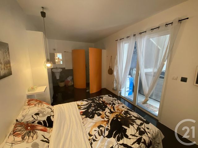 Afficher la photo en grand maison à vendre - 8 pièces - 183.0 m2 - LE PRADET - 83 - PROVENCE-ALPES-COTE-D-AZUR - Century 21 Sagittaire Immobilier