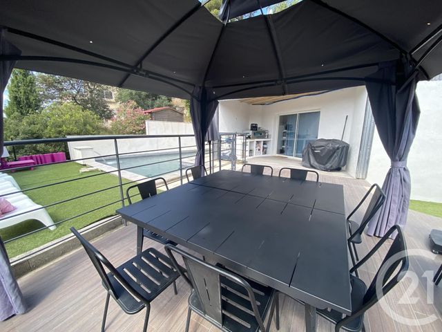 Afficher la photo en grand maison à vendre - 8 pièces - 183.0 m2 - LE PRADET - 83 - PROVENCE-ALPES-COTE-D-AZUR - Century 21 Sagittaire Immobilier