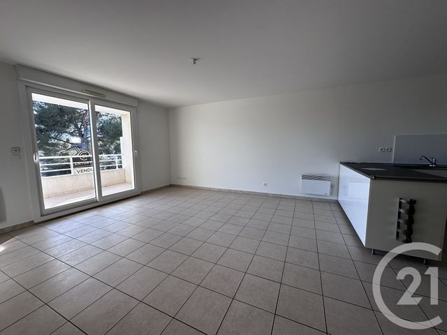 Appartement F2 à vendre - 2 pièces - 52.77 m2 - LA GARDE - 83 - PROVENCE-ALPES-COTE-D-AZUR - Century 21 Sagittaire Immobilier