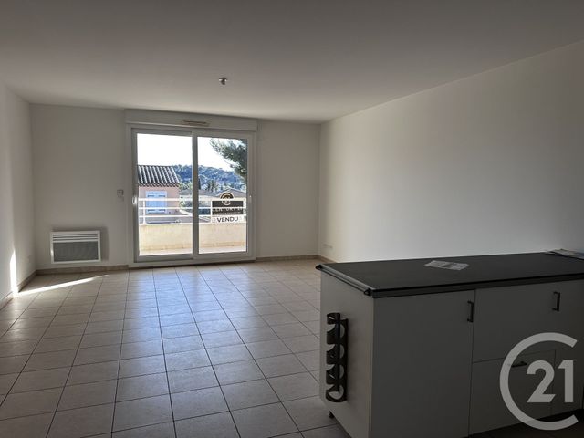 Appartement F2 à vendre - 2 pièces - 52.77 m2 - LA GARDE - 83 - PROVENCE-ALPES-COTE-D-AZUR - Century 21 Sagittaire Immobilier