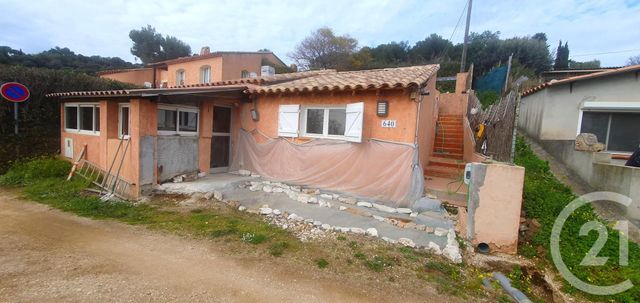Afficher la photo en grand maison à vendre - 2 pièces - 47.25 m2 - CARQUEIRANNE - 83 - PROVENCE-ALPES-COTE-D-AZUR - Century 21 Sagittaire Immobilier