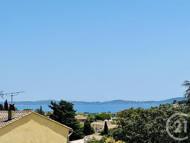 maison à vendre - 8 pièces - 130.0 m2 - CARQUEIRANNE - 83 - PROVENCE-ALPES-COTE-D-AZUR - Century 21 Sagittaire Immobilier