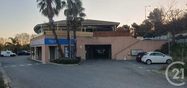 commerce à vendre - 59.3 m2 - LE PRADET - 83 - PROVENCE-ALPES-COTE-D-AZUR - Century 21 Sagittaire Immobilier