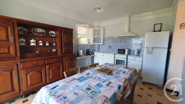 maison à vendre - 10 pièces - 164.0 m2 - CARQUEIRANNE - 83 - PROVENCE-ALPES-COTE-D-AZUR - Century 21 Sagittaire Immobilier