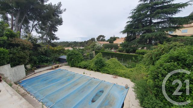 maison à vendre - 7 pièces - 158.11 m2 - CARQUEIRANNE - 83 - PROVENCE-ALPES-COTE-D-AZUR - Century 21 Sagittaire Immobilier