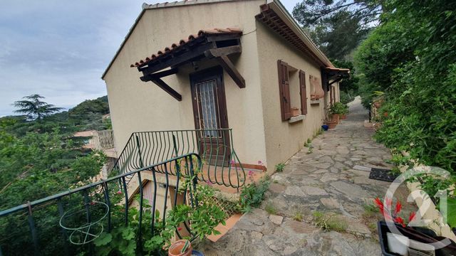 maison à vendre - 7 pièces - 158.11 m2 - CARQUEIRANNE - 83 - PROVENCE-ALPES-COTE-D-AZUR - Century 21 Sagittaire Immobilier