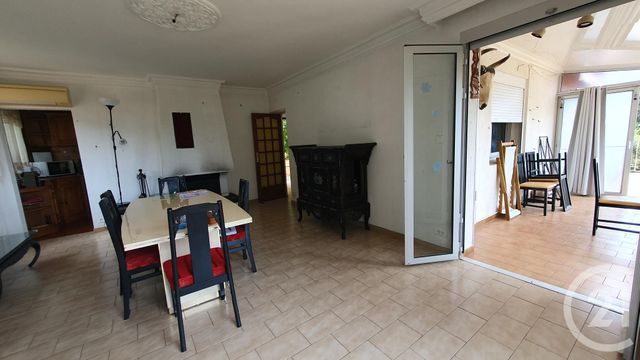 maison à vendre - 7 pièces - 158.11 m2 - CARQUEIRANNE - 83 - PROVENCE-ALPES-COTE-D-AZUR - Century 21 Sagittaire Immobilier