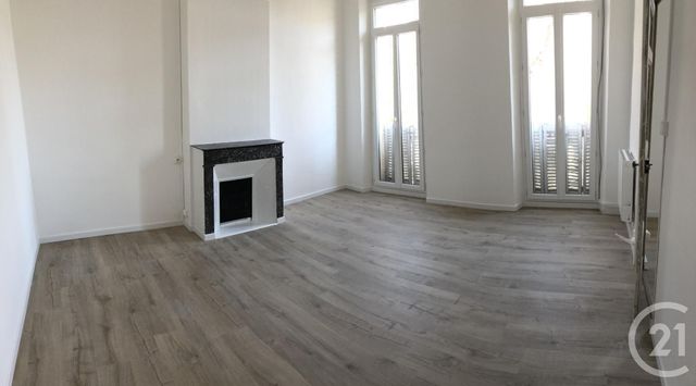 Appartement F3 à louer - 3 pièces - 70.0 m2 - TOULON - 83 - PROVENCE-ALPES-COTE-D-AZUR - Century 21 Sagittaire Immobilier
