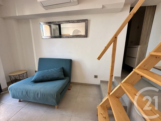 Appartement T2 à louer - 2 pièces - 24.85 m2 - LE PRADET - 83 - PROVENCE-ALPES-COTE-D-AZUR - Century 21 Sagittaire Immobilier