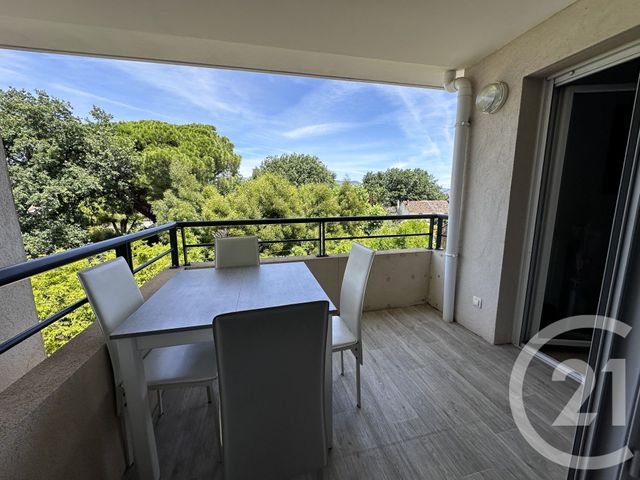 Appartement à vendre - 2 pièces - 36.0 m2 - LE PRADET - 83 - PROVENCE-ALPES-COTE-D-AZUR - Century 21 Sagittaire Immobilier