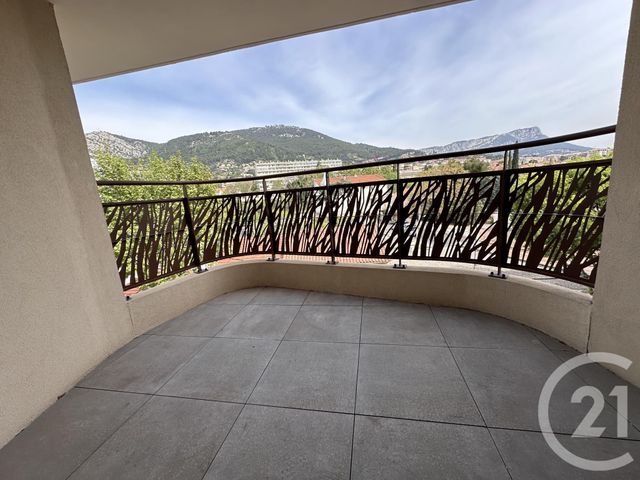 Appartement F2 à louer - 2 pièces - 45.0 m2 - TOULON - 83 - PROVENCE-ALPES-COTE-D-AZUR - Century 21 Sagittaire Immobilier