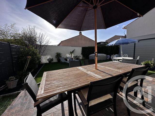 maison à vendre - 5 pièces - 89.0 m2 - LE PRADET - 83 - PROVENCE-ALPES-COTE-D-AZUR - Century 21 Sagittaire Immobilier