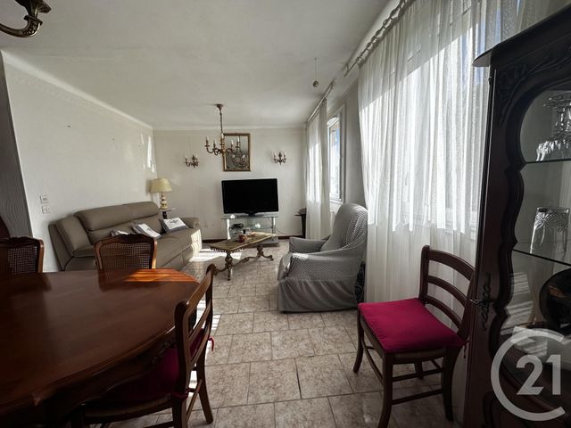 Appartement F4 à vendre - 4 pièces - 68.0 m2 - LA VALETTE DU VAR - 83 - PROVENCE-ALPES-COTE-D-AZUR - Century 21 Sagittaire Immobilier