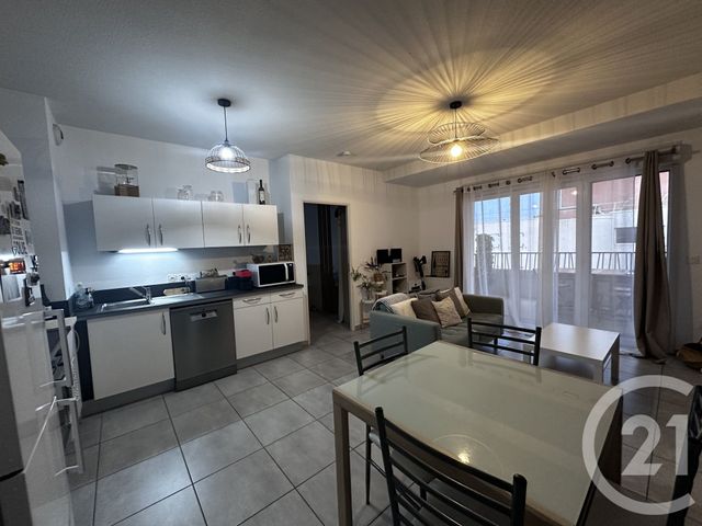 Appartement à louer LA FARLEDE