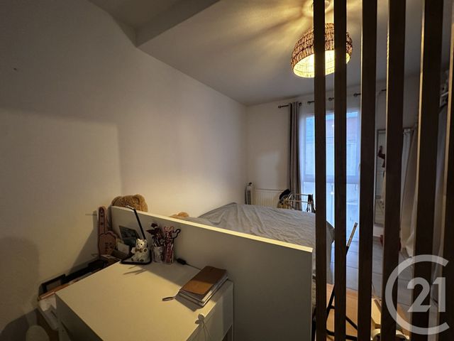 Appartement à louer - 2 pièces - 45.34 m2 - LA FARLEDE - 83 - PROVENCE-ALPES-COTE-D-AZUR - Century 21 Sagittaire Immobilier