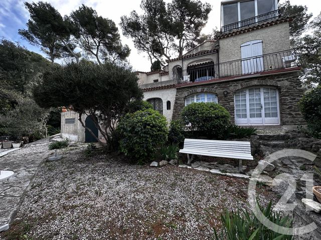 maison à vendre - 6 pièces - 114.0 m2 - CARQUEIRANNE - 83 - PROVENCE-ALPES-COTE-D-AZUR - Century 21 Sagittaire Immobilier