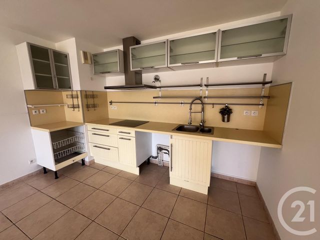 Appartement F4 à vendre - 4 pièces - 92.39 m2 - HYERES - 83 - PROVENCE-ALPES-COTE-D-AZUR - Century 21 Sagittaire Immobilier