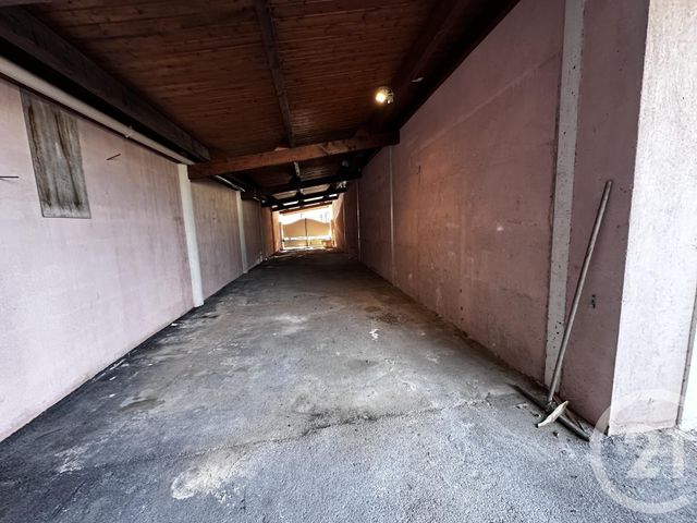 commerce à louer - 450.0 m2 - CARQUEIRANNE - 83 - PROVENCE-ALPES-COTE-D-AZUR - Century 21 Sagittaire Immobilier