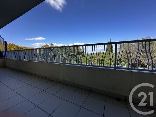 Appartement F4 à vendre - 4 pièces - 71.29 m2 - LE PRADET - 83 - PROVENCE-ALPES-COTE-D-AZUR - Century 21 Sagittaire Immobilier