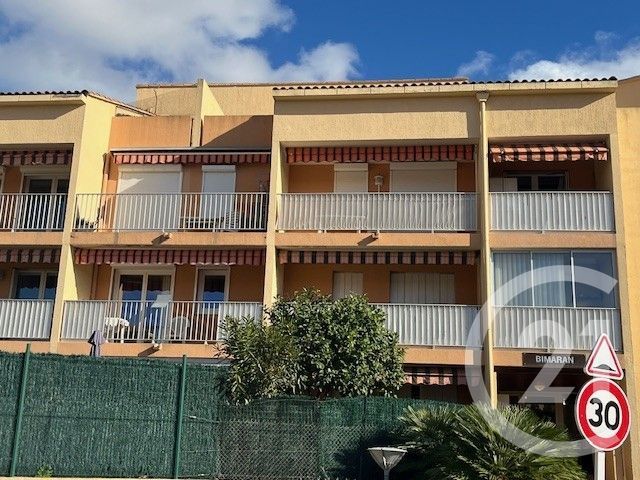 Appartement à vendre - 2 pièces - 25.54 m2 - CARQUEIRANNE - 83 - PROVENCE-ALPES-COTE-D-AZUR - Century 21 Sagittaire Immobilier