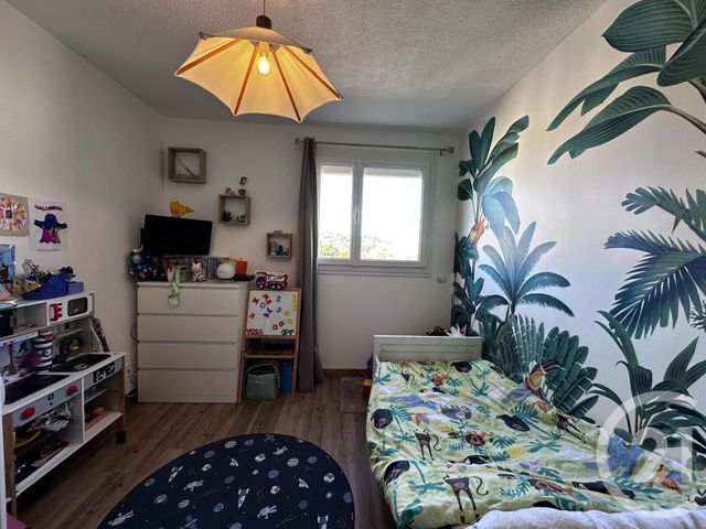 Appartement F5 à vendre - 5 pièces - 90.53 m2 - CARQUEIRANNE - 83 - PROVENCE-ALPES-COTE-D-AZUR - Century 21 Sagittaire Immobilier