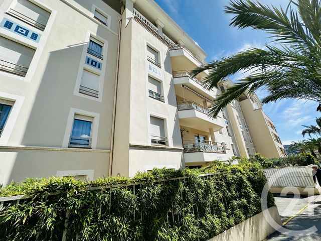 Appartement F2 à vendre HYERES