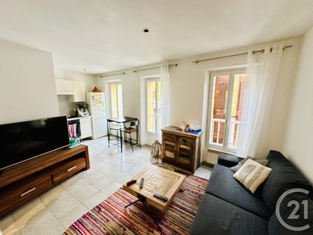 Appartement F2 à louer - 2 pièces - 45.29 m2 - LE PRADET - 83 - PROVENCE-ALPES-COTE-D-AZUR - Century 21 Sagittaire Immobilier