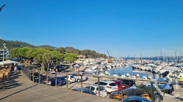 Appartement F1 à vendre - 1 pièce - 28.22 m2 - CARQUEIRANNE - 83 - PROVENCE-ALPES-COTE-D-AZUR - Century 21 Sagittaire Immobilier