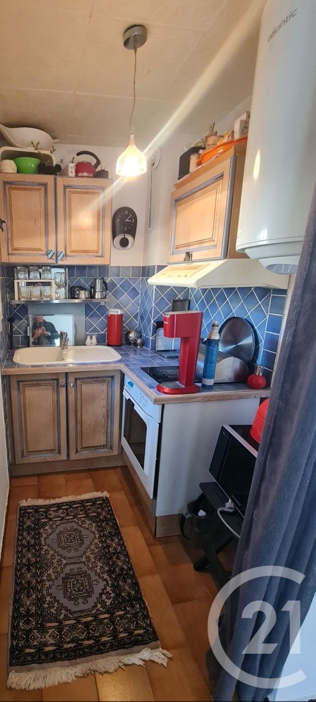 Appartement F1 à vendre - 1 pièce - 28.22 m2 - CARQUEIRANNE - 83 - PROVENCE-ALPES-COTE-D-AZUR - Century 21 Sagittaire Immobilier