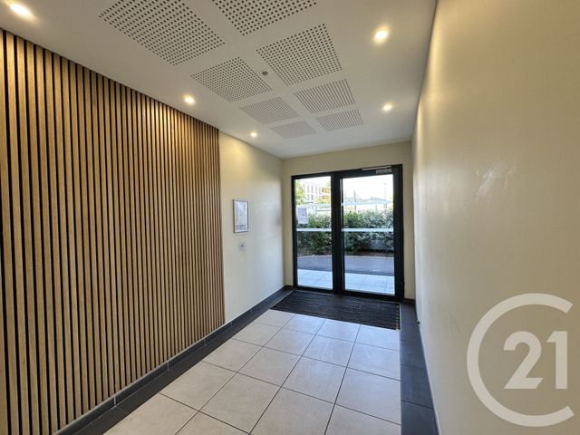 Appartement T1 à vendre - 1 pièce - 18.2 m2 - HYERES - 83 - PROVENCE-ALPES-COTE-D-AZUR - Century 21 Sagittaire Immobilier