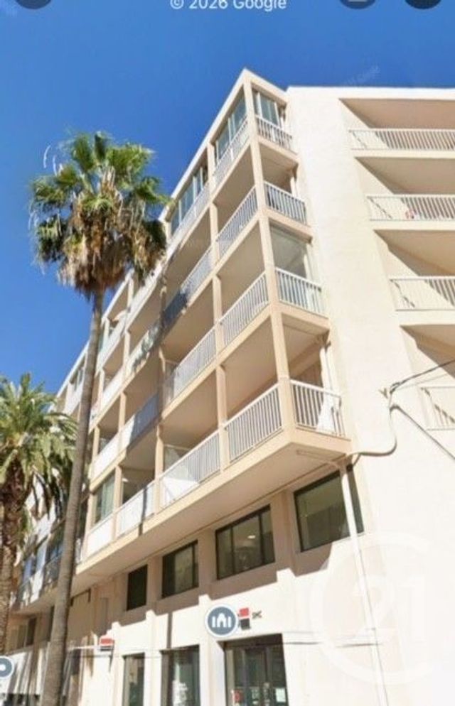 Appartement F5 à vendre - 5 pièces - 106.7 m2 - HYERES - 83 - PROVENCE-ALPES-COTE-D-AZUR - Century 21 Sagittaire Immobilier