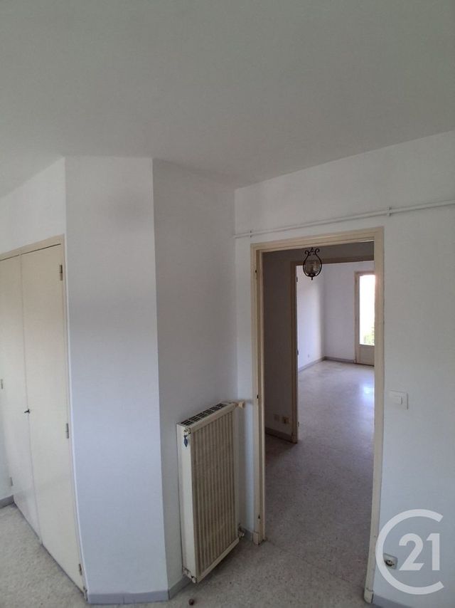 Appartement F3 à vendre - 3 pièces - 64.31 m2 - LE PRADET - 83 - PROVENCE-ALPES-COTE-D-AZUR - Century 21 Sagittaire Immobilier