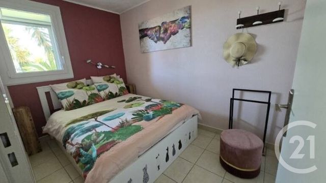 Appartement F2 à vendre - 2 pièces - 32.27 m2 - CARQUEIRANNE - 83 - PROVENCE-ALPES-COTE-D-AZUR - Century 21 Sagittaire Immobilier