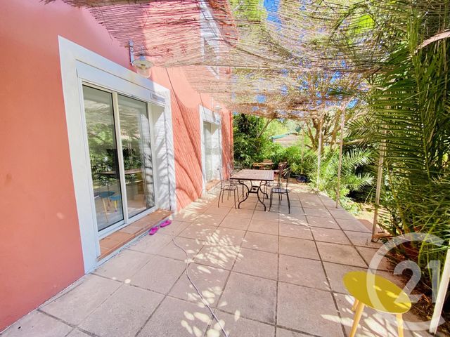 maison à vendre - 6 pièces - 150.0 m2 - LE PRADET - 83 - PROVENCE-ALPES-COTE-D-AZUR - Century 21 Sagittaire Immobilier