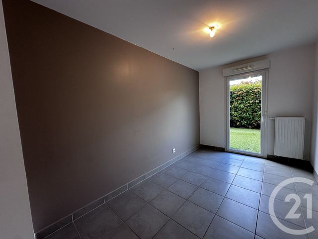 Appartement à vendre - 3 pièces - 57.83 m2 - HYERES - 83 - PROVENCE-ALPES-COTE-D-AZUR - Century 21 Sagittaire Immobilier