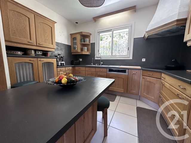 maison à vendre - 7 pièces - 200.0 m2 - LE PRADET - 83 - PROVENCE-ALPES-COTE-D-AZUR - Century 21 Sagittaire Immobilier