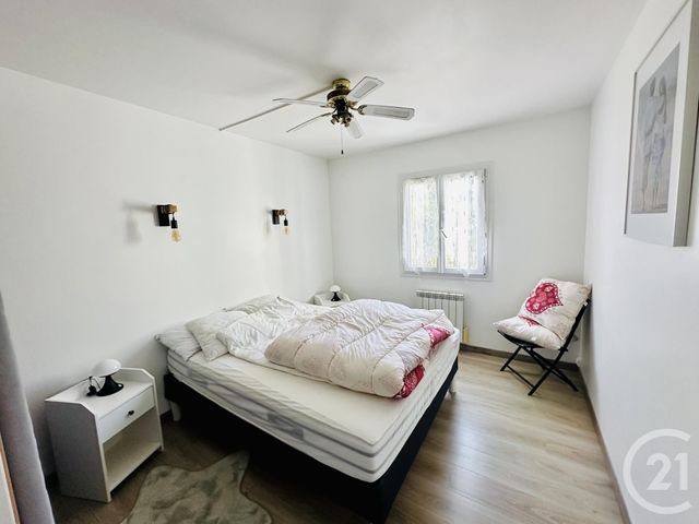 Appartement à louer - 3 pièces - 67.17 m2 - LE PRADET - 83 - PROVENCE-ALPES-COTE-D-AZUR - Century 21 Sagittaire Immobilier