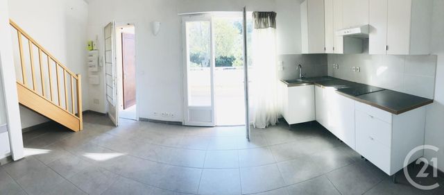 Appartement Duplex t2 à louer - 2 pièces - 40.85 m2 - LE PRADET - 83 - PROVENCE-ALPES-COTE-D-AZUR - Century 21 Sagittaire Immobilier