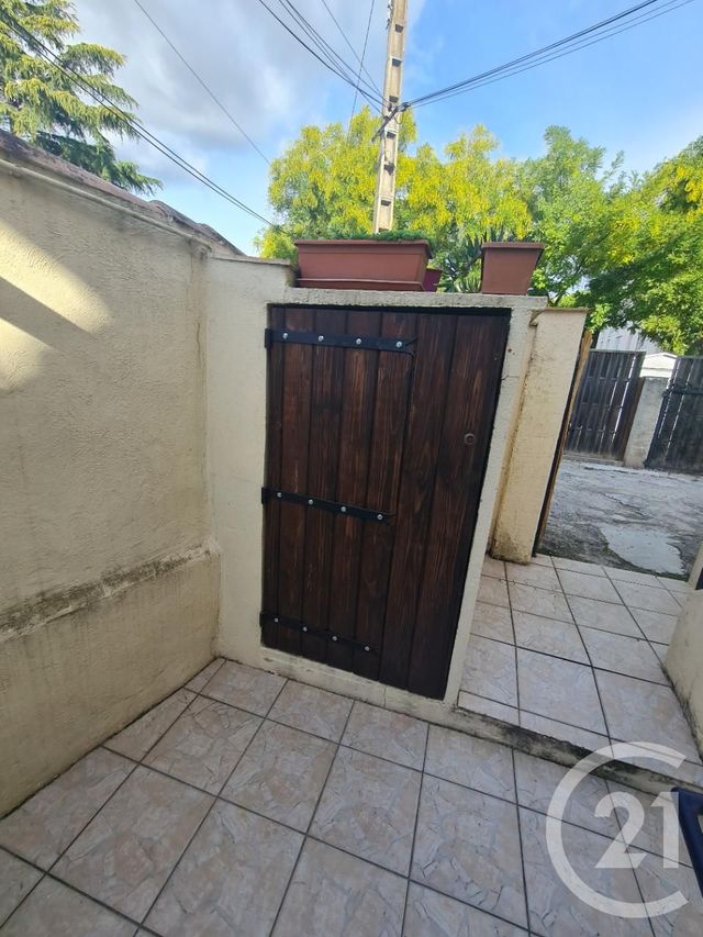 Appartement T2 à louer - 2 pièces - 50.34 m2 - LA VALETTE DU VAR - 83 - PROVENCE-ALPES-COTE-D-AZUR - Century 21 Sagittaire Immobilier