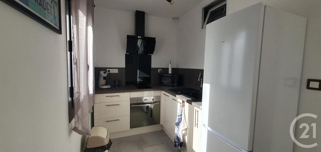 Appartement T1 à vendre - 2 pièces - 28.76 m2 - LE PRADET - 83 - PROVENCE-ALPES-COTE-D-AZUR - Century 21 Sagittaire Immobilier